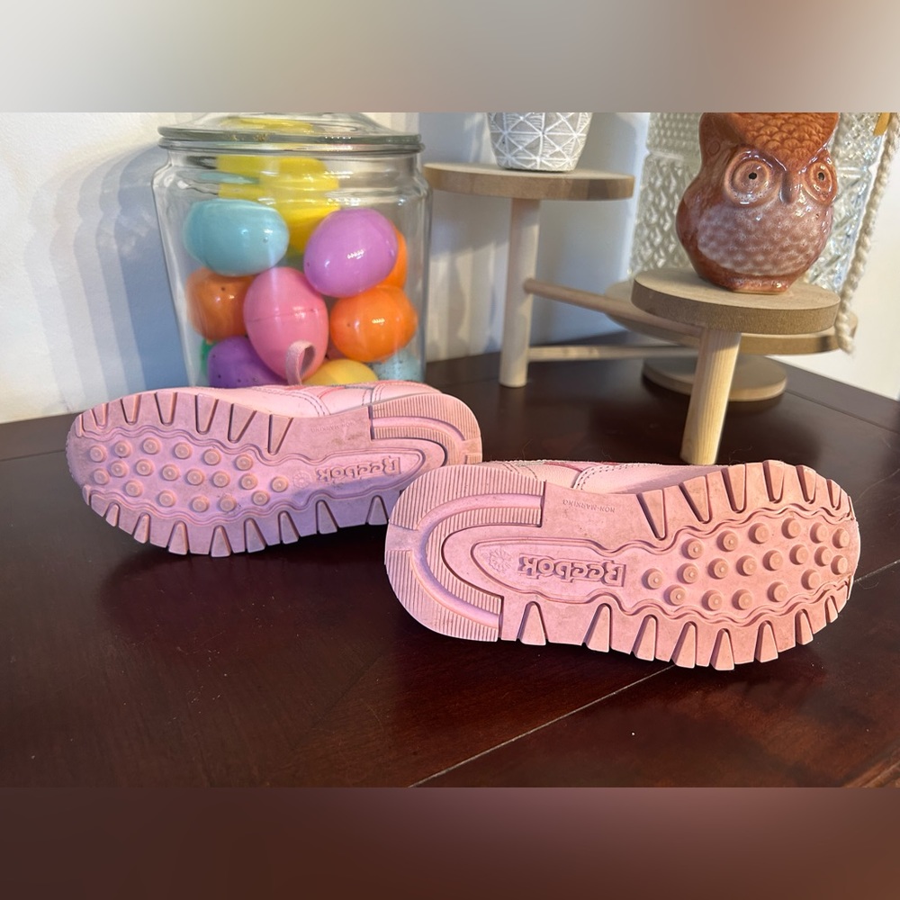 Pink Reebok’s - Picture 6 of 7